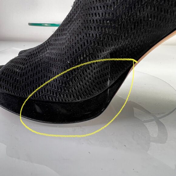 Vince Camuto Jenseya Platform Sandals Black Suede Leather perforated - Picture 2 of 10